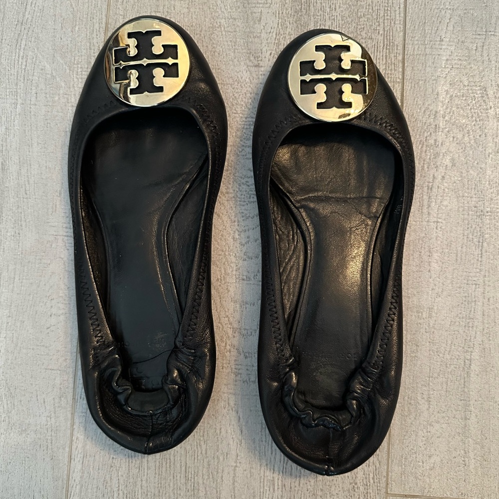 Tory Burch Black Leather Ballet Flats with Gold Metal Hardware Logo, Claire